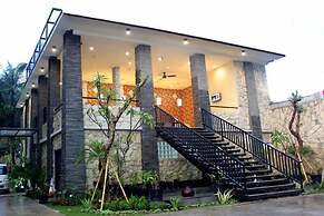 Bali de Anyer Hotel & Restaurant