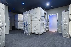 CAPS LOCK Future Hotel