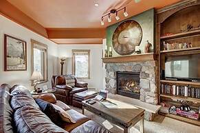 Upgraded 2 Bedroom Vacation Condo Summit County, Keystone CO by Redawn