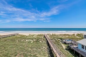 226 South Fletcher Ave 6 Bedroom Home by RedAwning