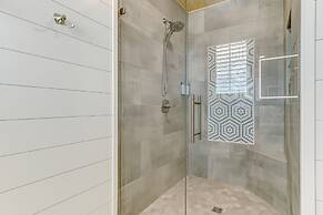 226 South Fletcher Ave 6 Bedroom Home by RedAwning