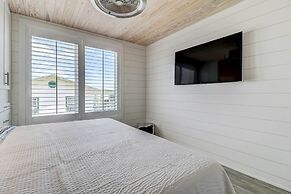 226 South Fletcher Ave 6 Bedroom Home by RedAwning