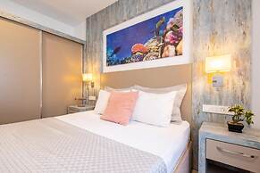 Seafront Flat With Breathtaking Sea View in Bodrum