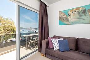 Seafront Flat With Breathtaking Sea View in Bodrum