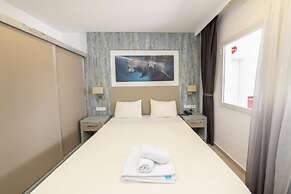 Seafront Flat With Excellent Sea View in Bodrum