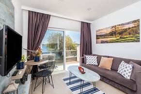 Seafront Flat With Excellent Sea View in Bodrum