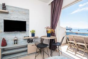 Seafront Flat With Excellent Sea View in Bodrum