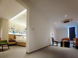 Signature Hotels