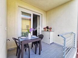 Casa Arborea con Vista Mare