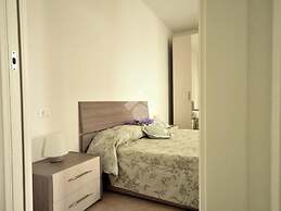 Casa Arborea con Vista Mare