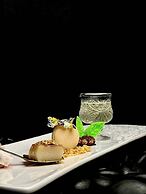 The Globe Hotel Bar and Restaurant
