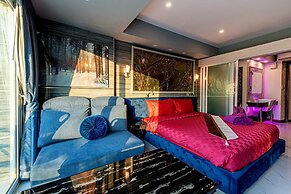 The Globe Hotel Bar and Restaurant