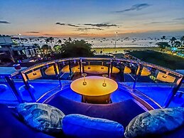 The Globe Hotel Bar and Restaurant