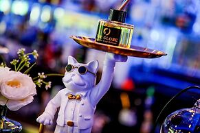 The Globe Hotel Bar and Restaurant