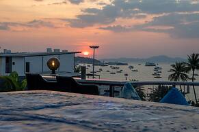 The Globe Hotel Bar and Restaurant