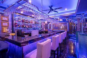 The Globe Hotel Bar and Restaurant