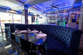 The Globe Hotel Bar and Restaurant