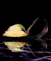 The Globe Hotel Bar and Restaurant