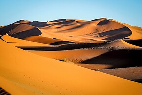 YAKOUT MERZOUGA LUXURY CAMP