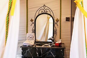 YAKOUT MERZOUGA LUXURY CAMP