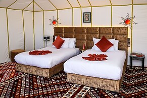 YAKOUT MERZOUGA LUXURY CAMP