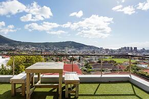 Modern, Chic Penthouse With Mountain, City Sea Views