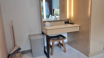 B207-hi-ended Pool Access 1br 300m 2 Ao Nang Beach