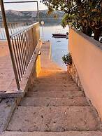 White Apartment for 2