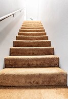 IAH SPHERIC Mini-mansion