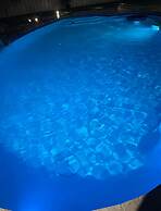 IAH SPHERIC Mini-mansion