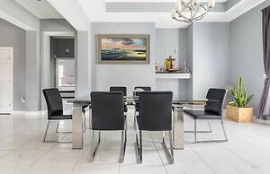 IAH SPHERIC Mini-mansion