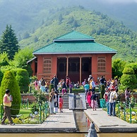 Kashmir Holiday Resort