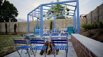 Kashmir Holiday Resort