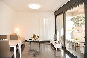 New Central Plaza Apartment 1