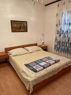 Green Apartment for 3