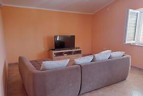 Family Apartment Nelly