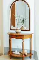 Marina Breeze Resort