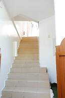 Marina Breeze Resort