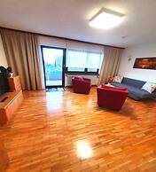 Comfortable Flat in Gorwihl With Balcony