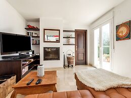 Belvilla by OYO Casa Osita