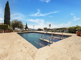 Belvilla by OYO Casa Osita