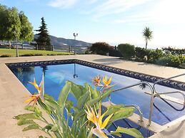 Belvilla by OYO Casa Osita