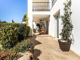 Belvilla by OYO Casa Osita