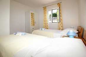 Apartments Dubreta - Superior Two Bedroom Apartment With Balcony