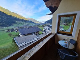 Plush Apartment With Mountain Views