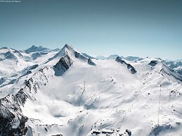 Top Holiday Apartment in Piesendorf