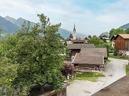 Top Holiday Apartment in Piesendorf