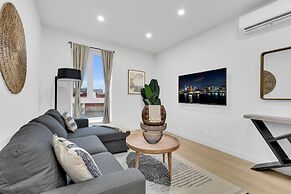 Deluxe Suites Downtown Montreal