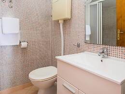 Apartments Vidak - One Bedroom Apartment With Terrace and Sea View -