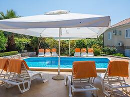 Apartments Vidak - One Bedroom Apartment With Terrace and Sea View -